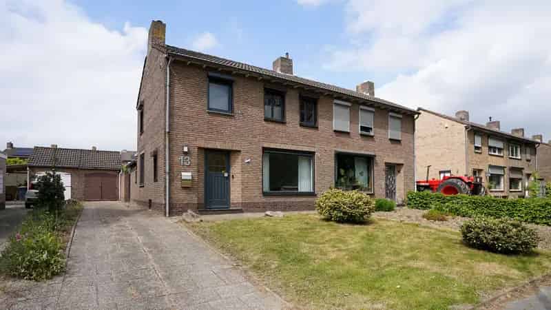 Huis Te Koop , 13, Kochstraat, Brunssum, Limburg