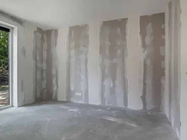 Te Huur: Hoekwoning Deltastraat Goes