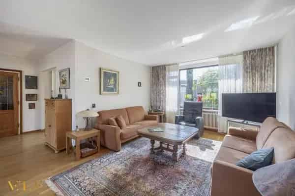 Levensloopbestendig wonen: Ruime Bungalow met Patio en Garage