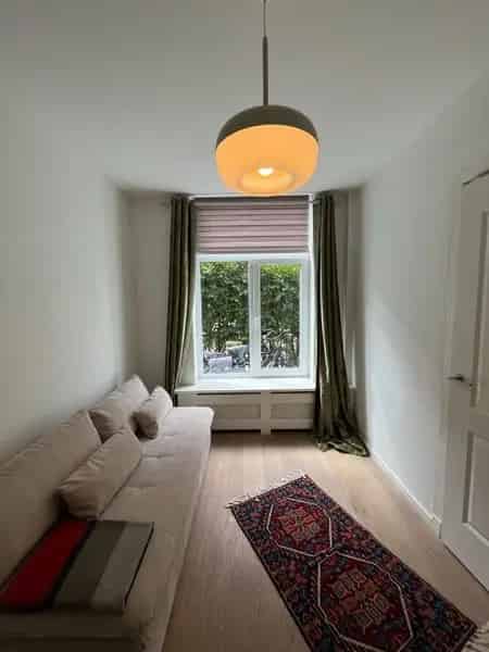 Ruime Benedenwoning Valkenboskwartier Gemeubileerd 2 Slaapkamers