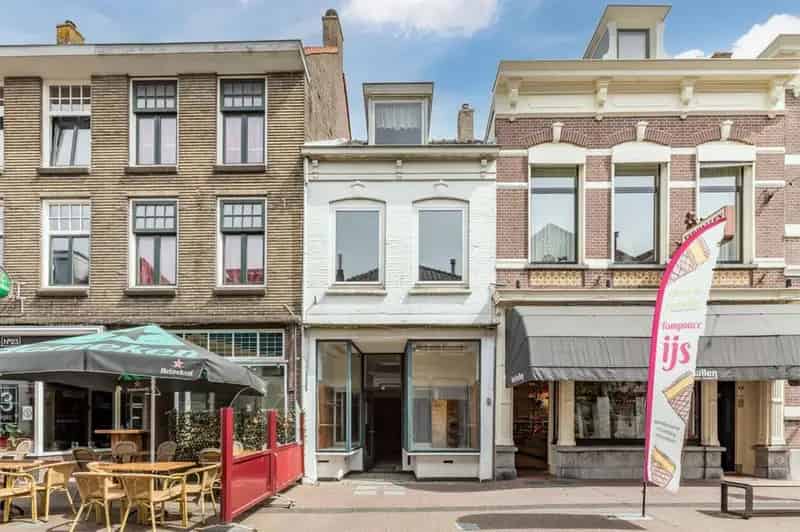Historisch woon-winkelpand Culemborg: Dakterras Grote Schuur