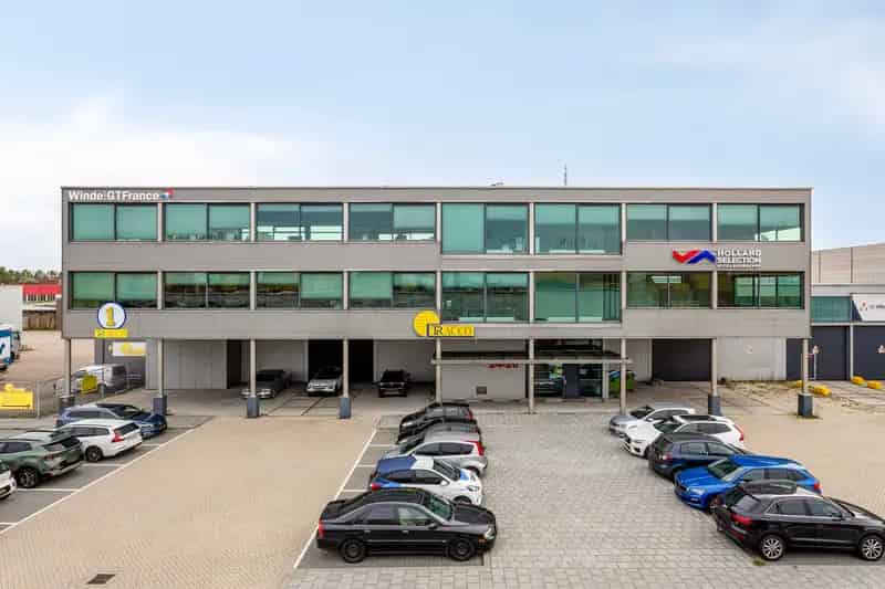 Kantoorruimte te Huur Rotterdam Waalhaven 135m²