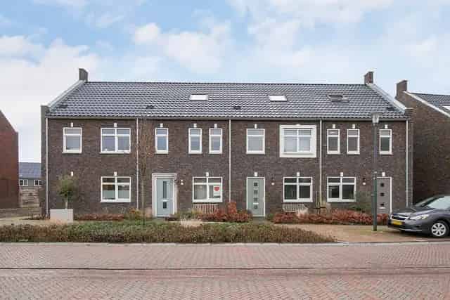 Moderne eengezinswoning Deventer 5 kamers 120m2
