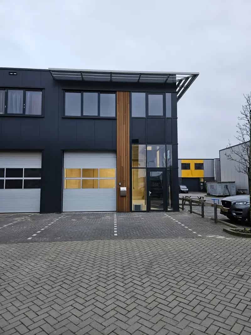 Bedrijfshal Ter Aar | Zoek bedrijfshallen te koop: Grofsmid 2 2461 LV Ter Aar 