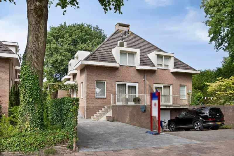 Huis te koop: Prof. Lorentzlaan 2-C 3769 GG Soesterberg | Funda
