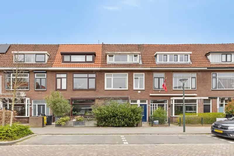 Ruime 4-kamer Maisonnette in Vlaardingen met 2 Balkons