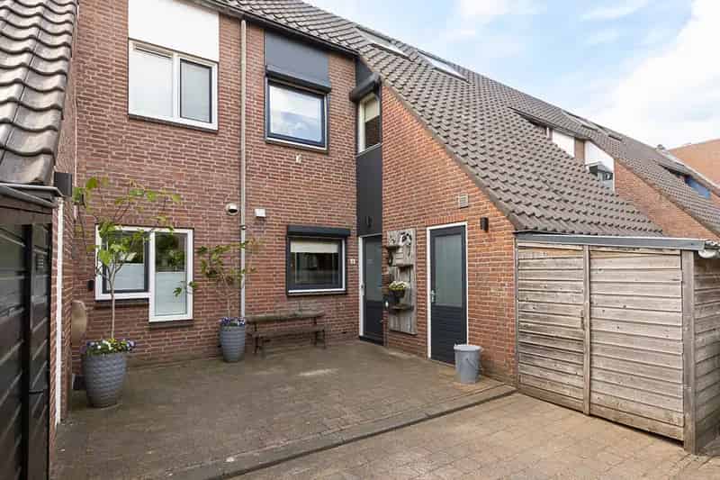 Huis te koop Ede: Ruime gezinswoning 4 slaapkamers