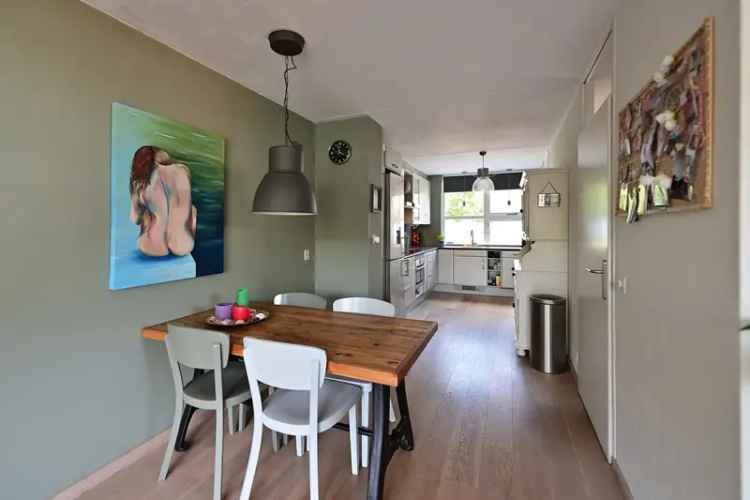 Huis te koop Muiderberg: Gezinswoning met 3 slaapkamers en zonnige tuin