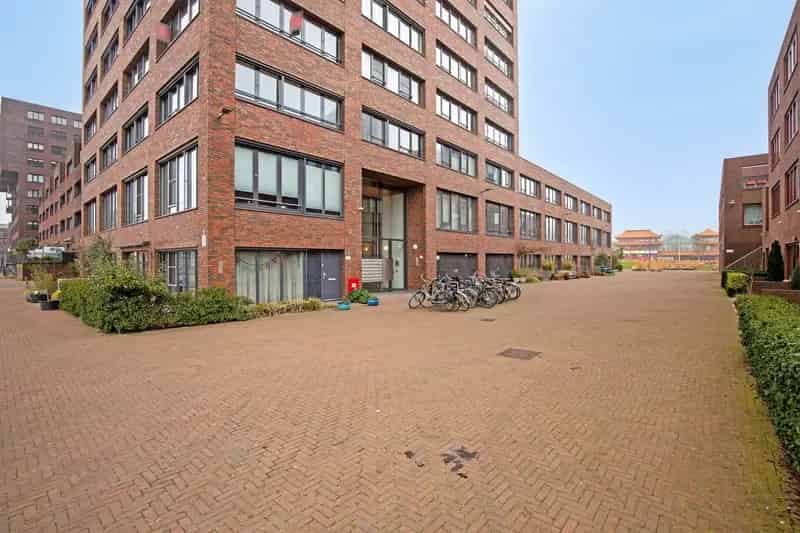 Luxe Appartement Rotterdam Maas: Prive Parking, Uitzicht