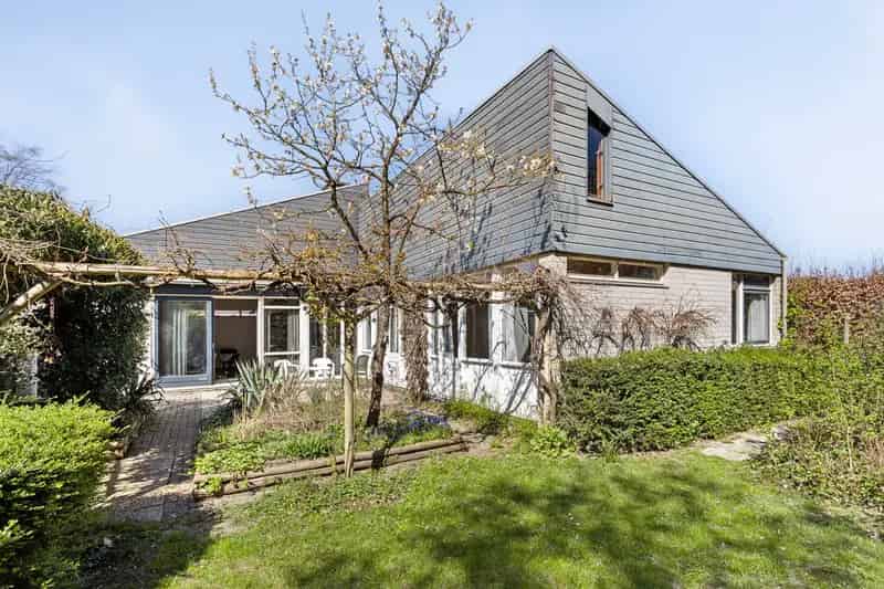 Semi-bungalow Arnhem Zuid 5 slaapkamers grote tuin