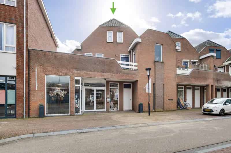 Ruime Bovenwoning 4 Slaapkamers 2 Dakterrassen Nederweert