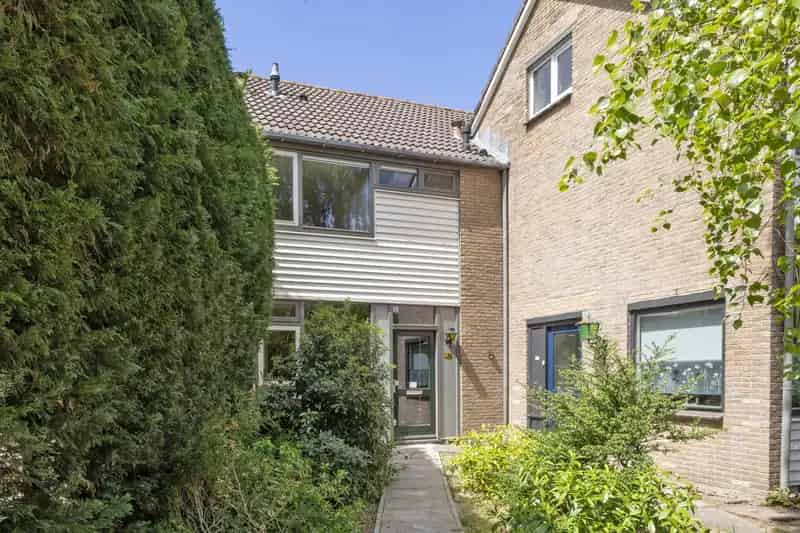 5-kamer Tussenwoning Naarden  -  Voorrang Sociale Huurders