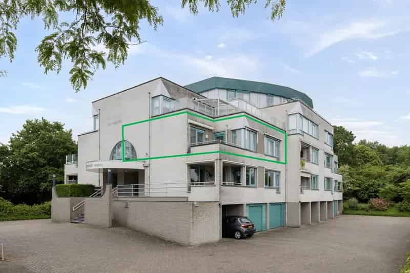 3 Kamer Appartement met Garage en Balkon te Uden