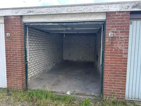 Garagebox te Goes 16m²  Opslagruimte