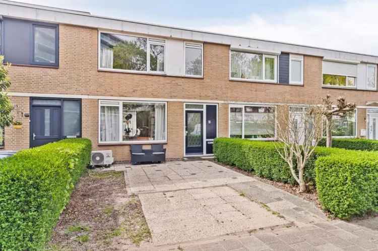 Gezinswoning Hoek van Holland 3 slaapkamers tuin airco zonnepanelen
