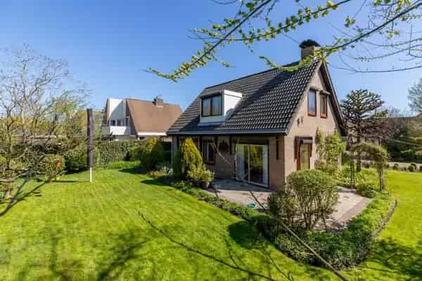 Vrijstaande woning Vlissingen: Ruime woning met tuin en garage