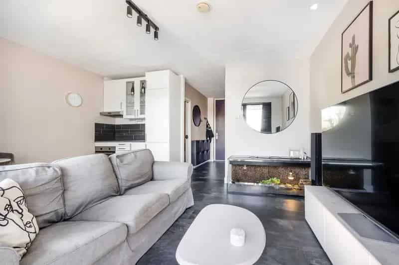 Appartement te koop Hoofddorp 32m2 modern balkon energielabel A