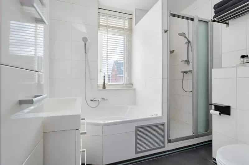 Moderne Tussenwoning Rhoon 4 slaapkamers Nabij Scholen en Winkels