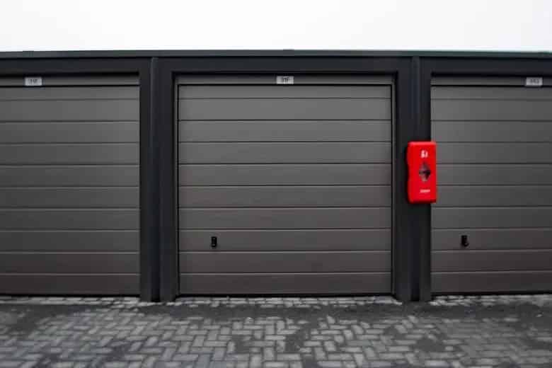 Garagebox 21m2 te Huur Terneuzen Opslag Werkplaats