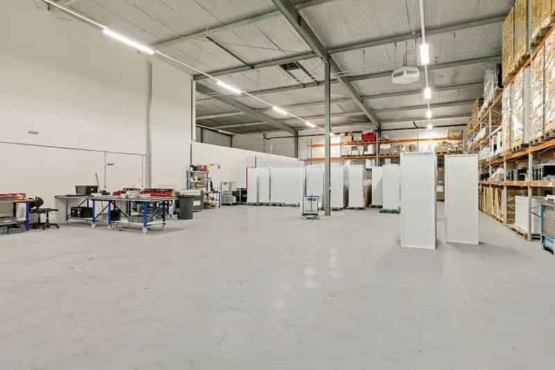 Bedrijfshal Hengelo (OV) | Zoek bedrijfshallen te huur: Diamantstraat 1-H 7554 TA Hengelo (OV) 