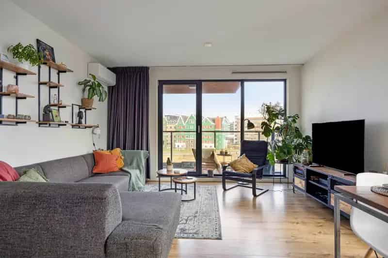 Appartement te koop Zaandam: Modern Stadse Leven met Comfort