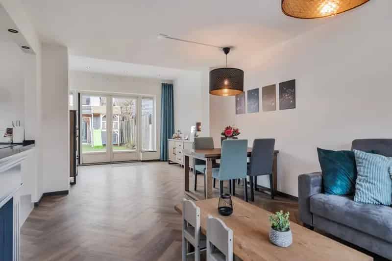 Rijswijk NB Droomhuis 228m2 5 slaapkamers Gastenverblijf Luxe gerenoveerd