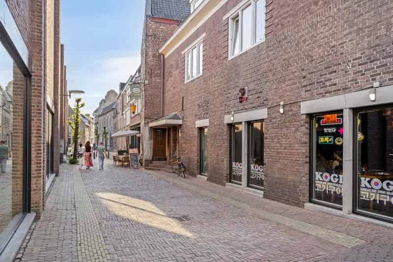 Belegging Sittard: Restaurant & 3 Appartementen - Hoog Rendement