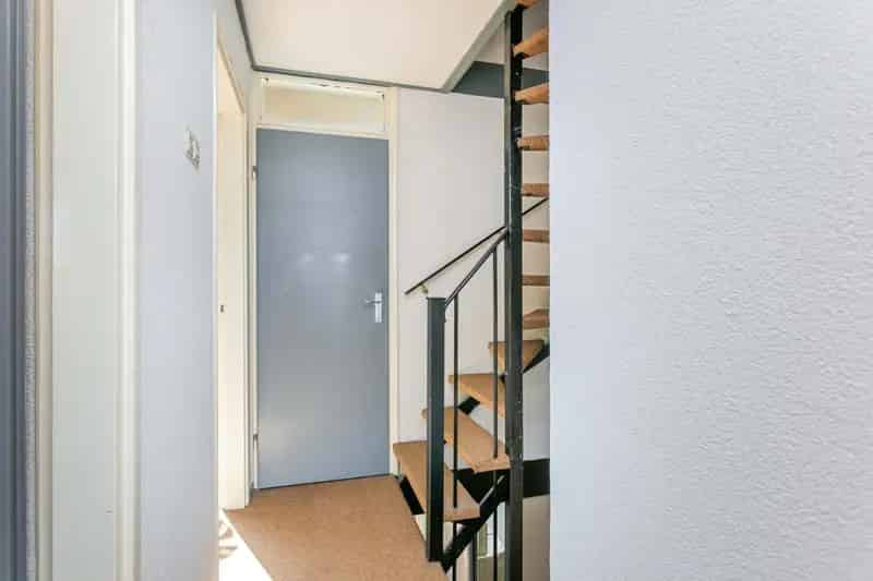 5 Slaapkamers Ruime Eengezinswoning Garage Carport Tuin