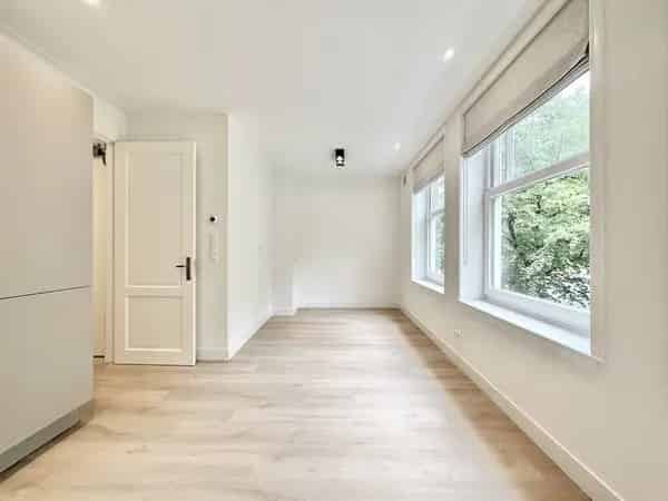 Appartement Willem de Zwijgerlaan Amsterdam