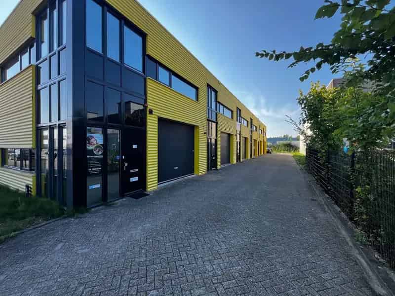 Kantoorruimte te Huur Utrecht Lage Weide 72m2