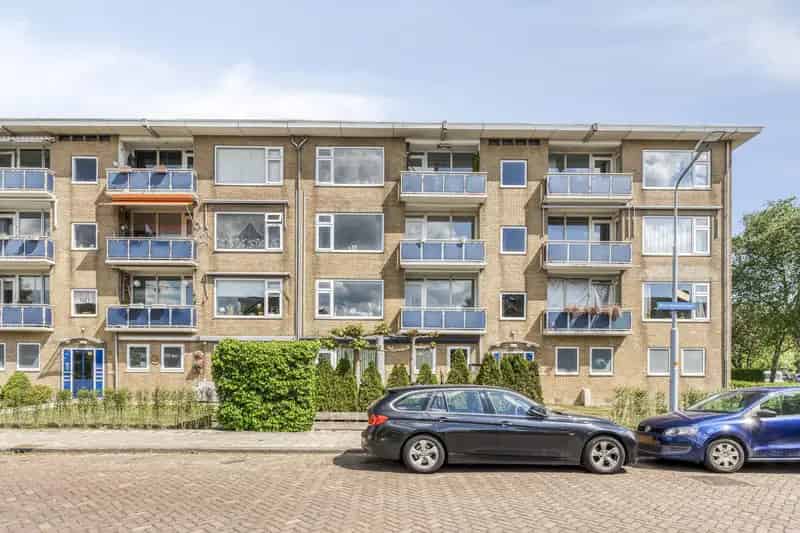 4 Kamer appartement Badhoevedorp Ruim Zonnig Balkon Eigen Grond