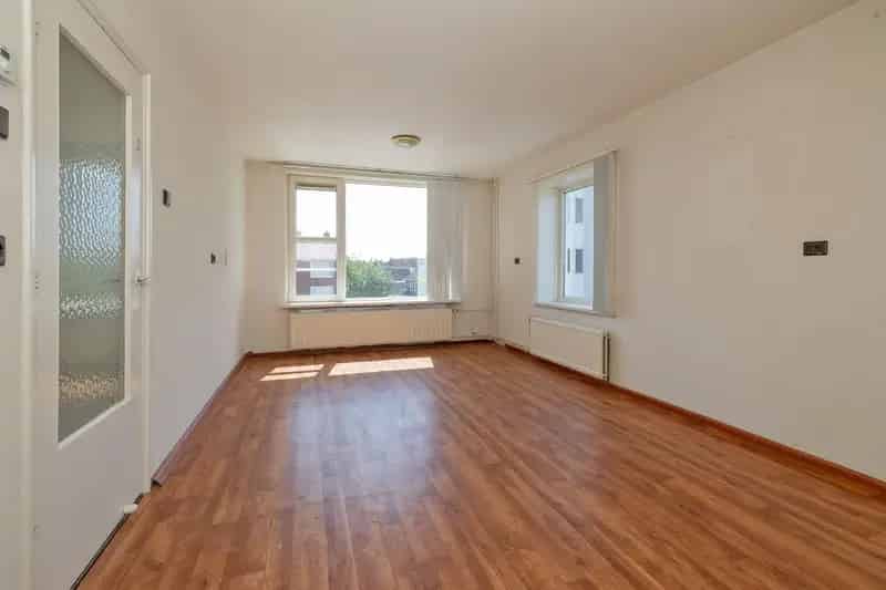 Appartement te koop Jan Tooropstraat Weesp 74m² te moderniseren