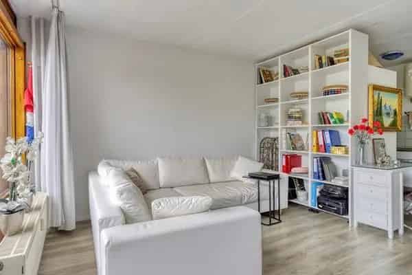 Tweekamerappartement Enschede - 50m² Starterwoning te moderniseren