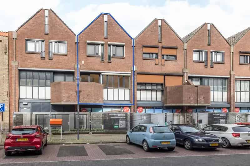 Ruim appartement 3 slaapkamers nabij voorzieningen