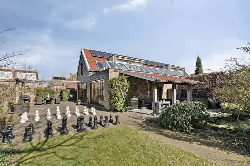 Luxe Bijgebouw met Bouwkavel Heerjansdam Zwembad Sauna 4 Slaapkamers