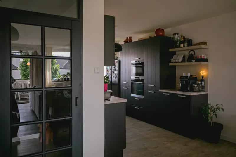 Geheel Gemoderniseerd Appartement Roermond 2 Slaapkamers