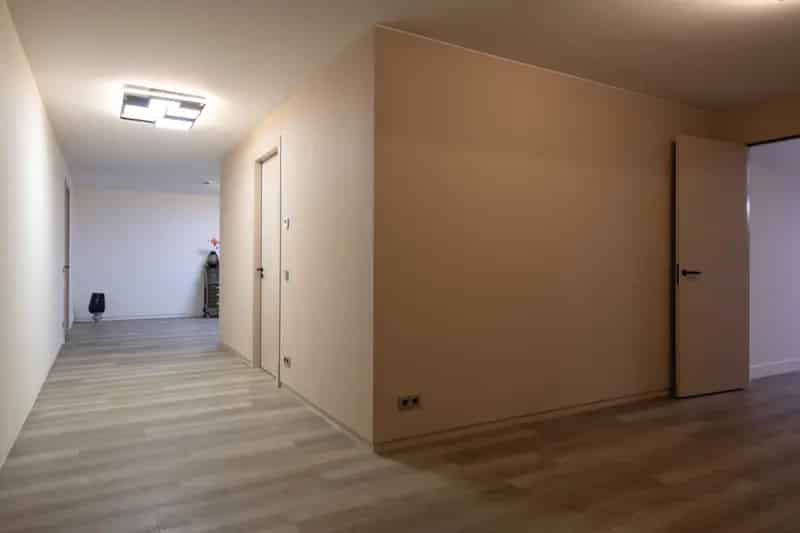 Luxe Villa met Kantoor en Gastenverblijf nabij A1 A30
