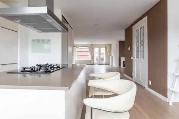 Ruim Gezinshuis Den Haag 4 slaapkamers 75m2 tuin te huur