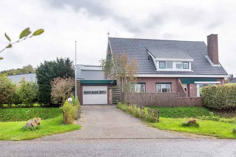 Bedrijfswoning Ouddorp 6 Slaapkamers Grote Tuin Kantoor