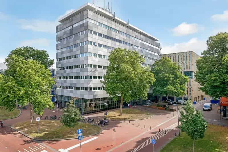 Kantoorruimte te huur Arnhem Centrum - Nelson Mandelabrug