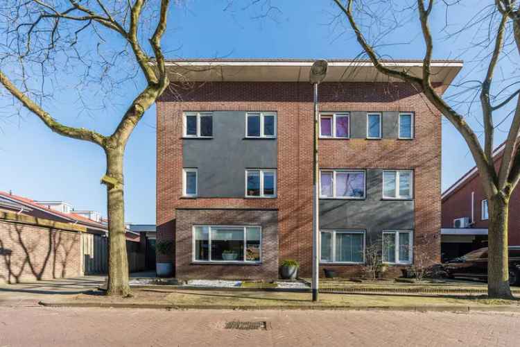 Energiezuinige woning Erflanden 4 slaapkamers garage zonnepanelen