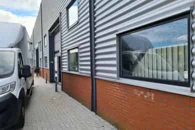 750-1200 m2 Bedrijfsruimte te Huur Houten Showroom Kantoor A27