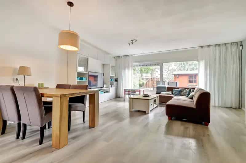 Ruime 5-Kamer Eengezinswoning te Koop in Spijkenisse