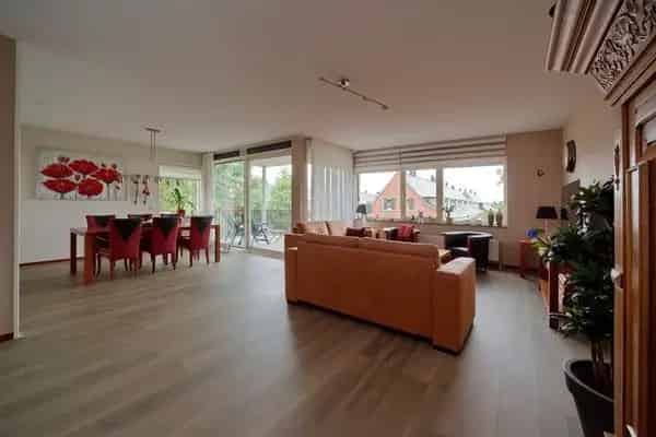 3-Kamer Appartement 95m2 Zonneterras Moderne Keuken Badkamer