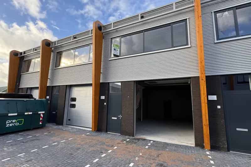 Bedrijfshal Zoeterwoude 126m² te Huur Nieuwbouw