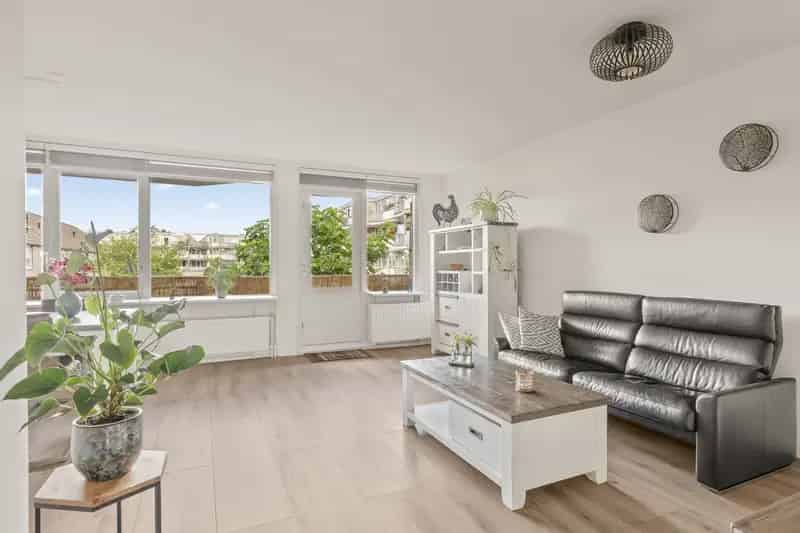 Amersfoort Schothorst: 3-kamerappartement met balkon en energielabel A