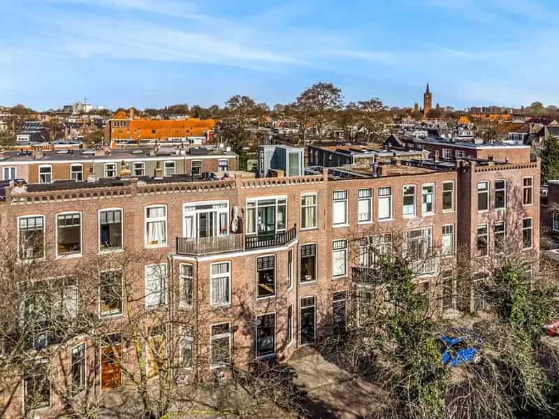 Herenhuis Leiden 5 Slaapkamers Tuinstadwijk Dakterras