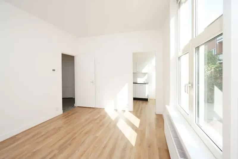 Licht en Modern Appartement Den Haag Tuin Energielabel A+