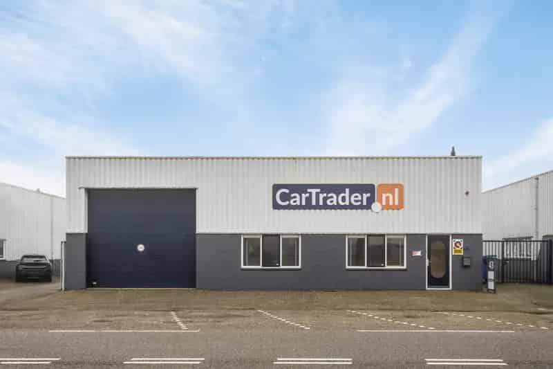 Bedrijfshal te Huur Raamsdonksveer 223m2 Bedrijfsruimte Kantoor Opslag
