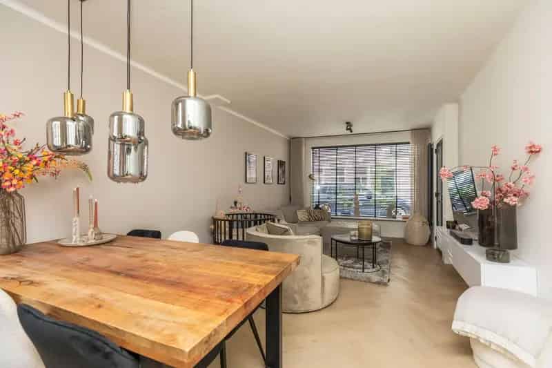 Huis te koop Oosterhout: Instapklare woning met 4 slaapkamers en stadstuin